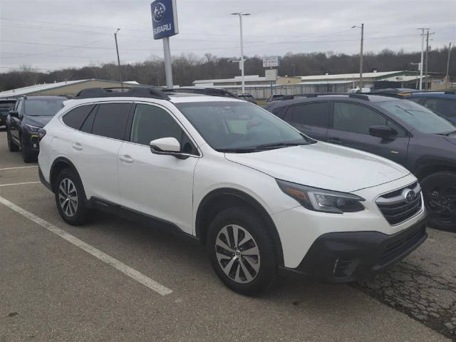 2022 Subaru Outback Premium AWD photo