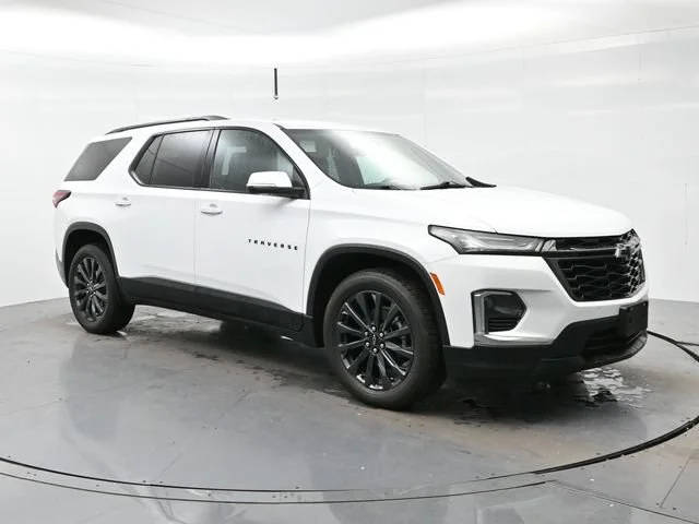 2022 Chevrolet Traverse RS FWD photo