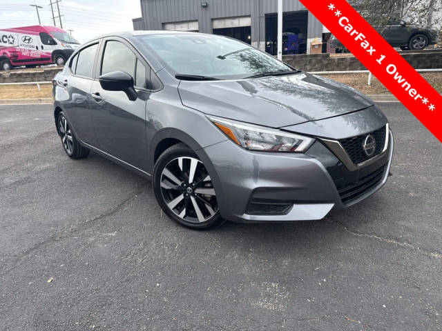 2022 Nissan Versa SR FWD photo