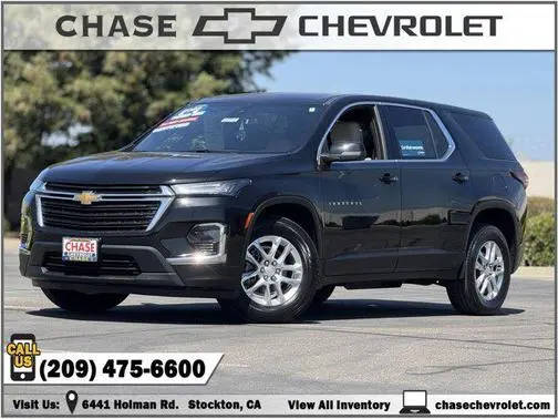 2022 Chevrolet Traverse LS FWD photo