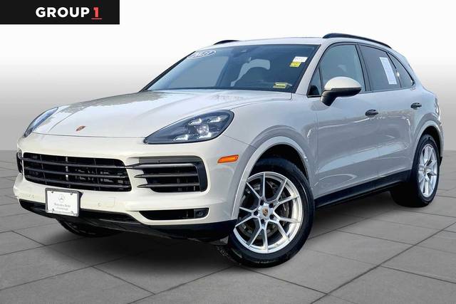 2022 Porsche Cayenne Platinum Edition AWD photo