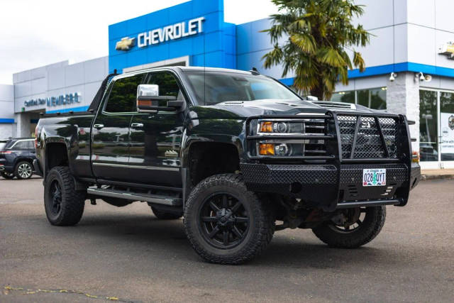 2019 Chevrolet Silverado 3500HD High Country 4WD photo