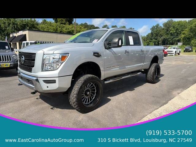 2020 Nissan Titan XD SV 4WD photo