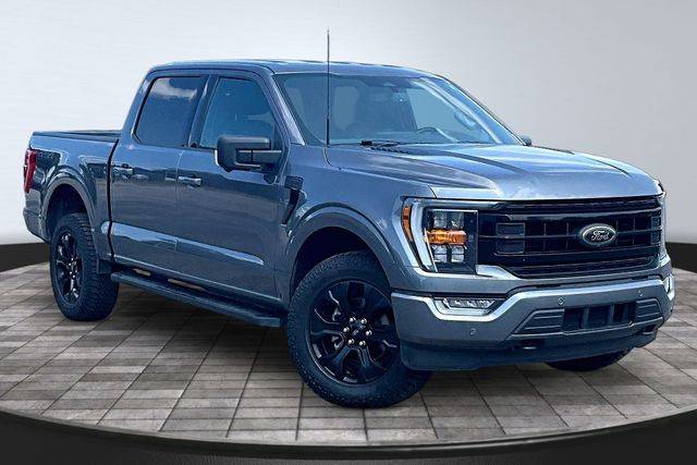 2022 Ford F-150 XLT 4WD photo