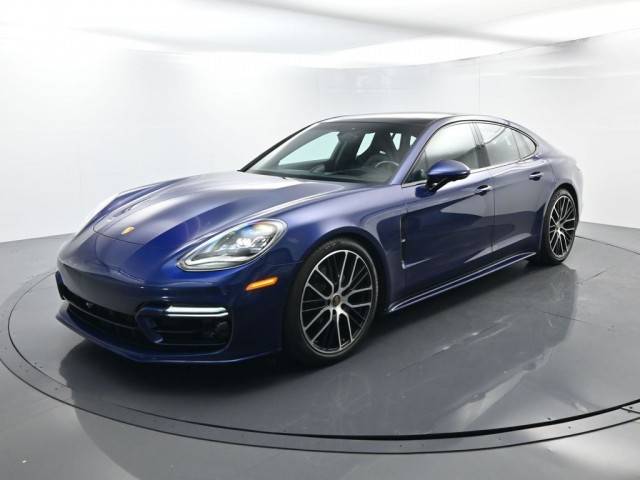 2022 Porsche Panamera 4S AWD photo
