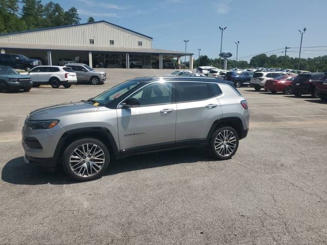 2022 Jeep Compass Limited 4WD photo
