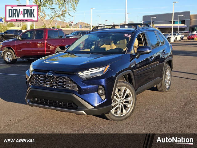 2022 Toyota RAV4 Limited FWD photo