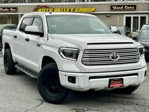 2016 Toyota Tundra Platinum 4WD photo