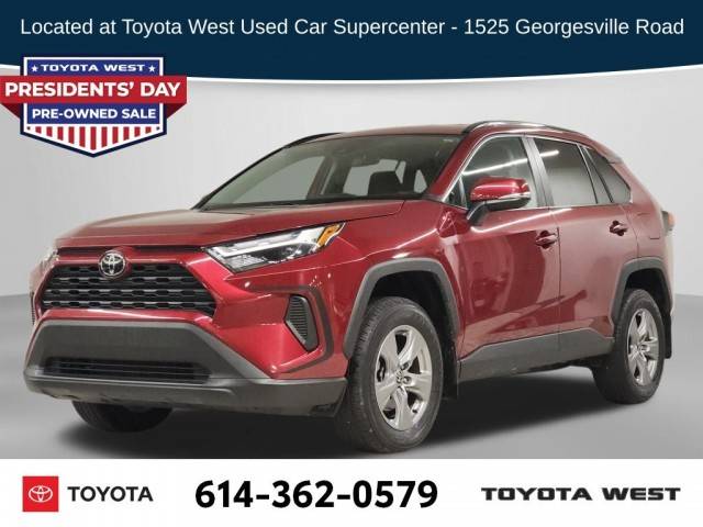 2022 Toyota RAV4 XLE AWD photo