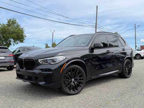 2022 BMW X5 M50i AWD photo