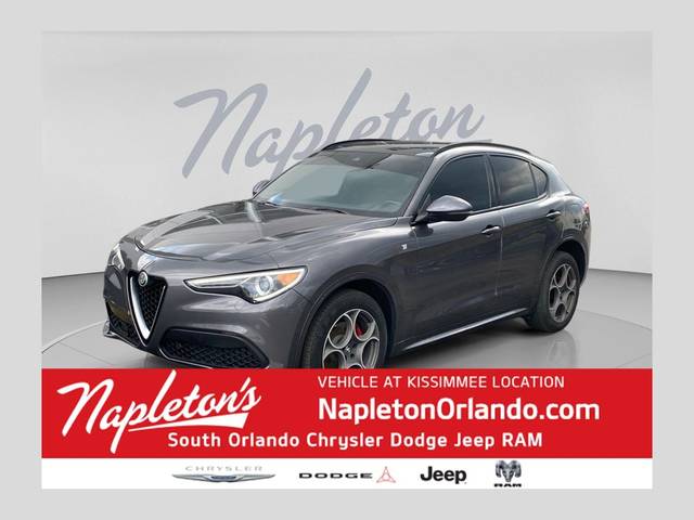 2022 Alfa Romeo Stelvio Ti AWD photo