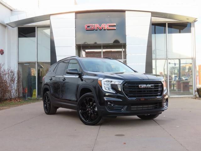 2022 GMC Terrain SLT AWD photo