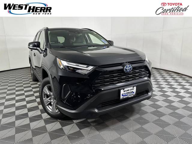 2022 Toyota RAV4 Hybrid XLE AWD photo