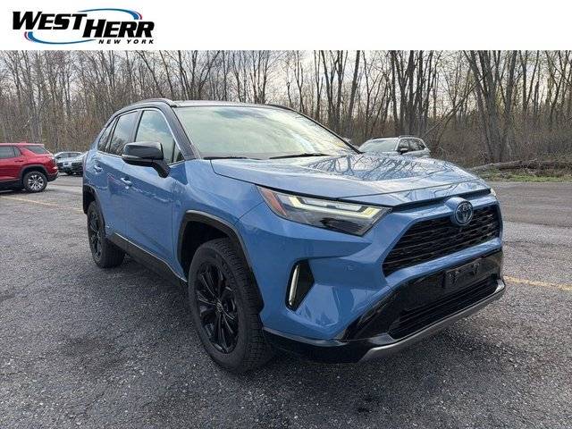 2022 Toyota RAV4 Hybrid XSE AWD photo