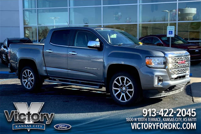 2022 GMC Canyon 4WD Denali 4WD photo