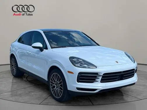 2022 Porsche Cayenne Coupe Platinum Edition AWD photo