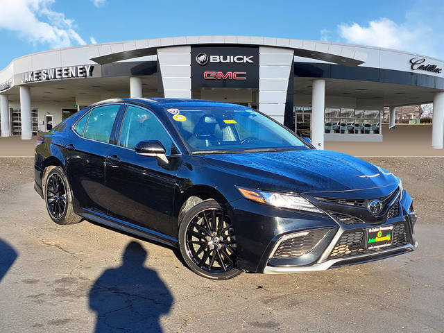 2022 Toyota Camry XSE FWD photo