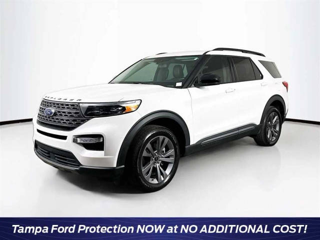 2022 Ford Explorer XLT 4WD photo