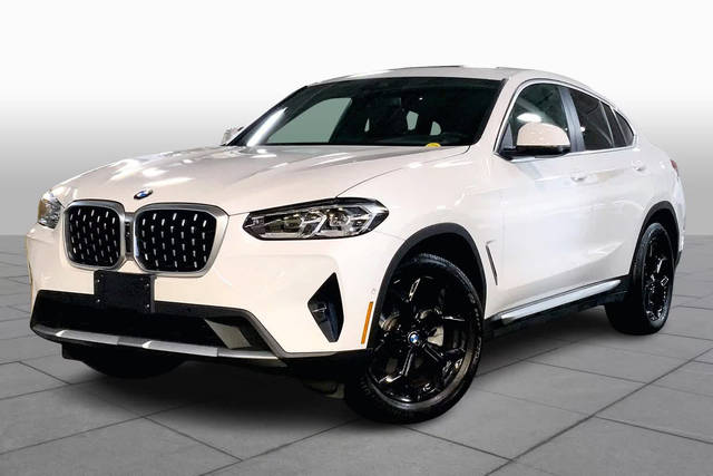 2022 BMW X4 xDrive30i AWD photo