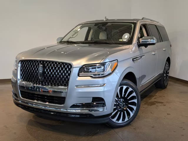 2022 Lincoln Navigator Black Label 4WD photo