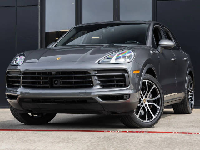 2022 Porsche Cayenne AWD photo