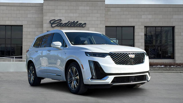 2022 Cadillac XT6 Premium Luxury AWD photo