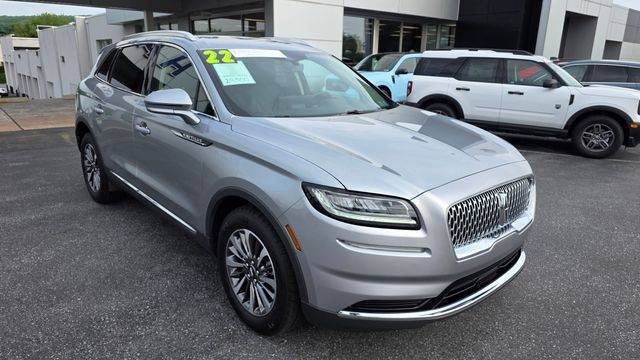 2022 Lincoln Nautilus Standard AWD photo