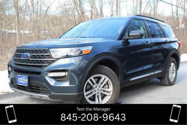 2022 Ford Explorer XLT 4WD photo
