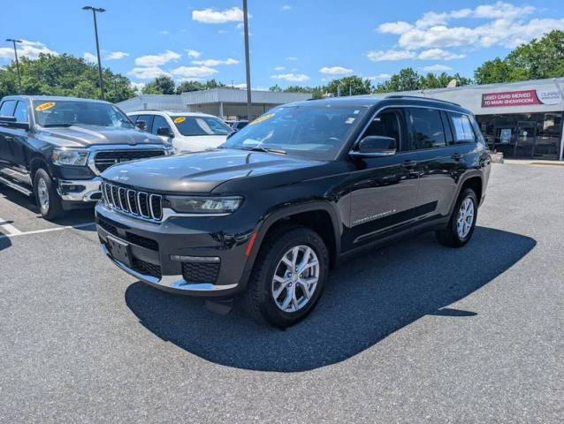 2022 Jeep Grand Cherokee L Limited 4WD photo