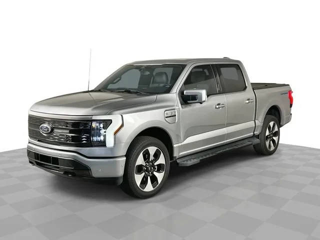 2022 Ford F-150 Lightning Platinum AWD photo