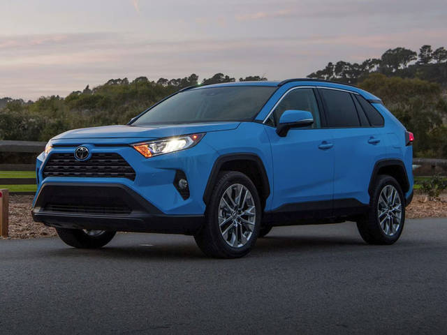 2022 Toyota RAV4 XLE AWD photo