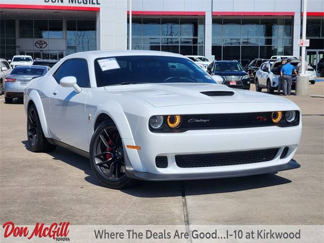 2022 Dodge Challenger R/T Scat Pack Widebody RWD photo
