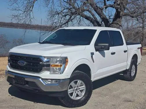 2022 Ford F-150 XLT 4WD photo