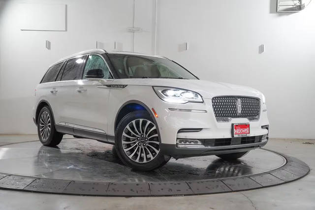 2022 Lincoln Aviator Reserve RWD photo