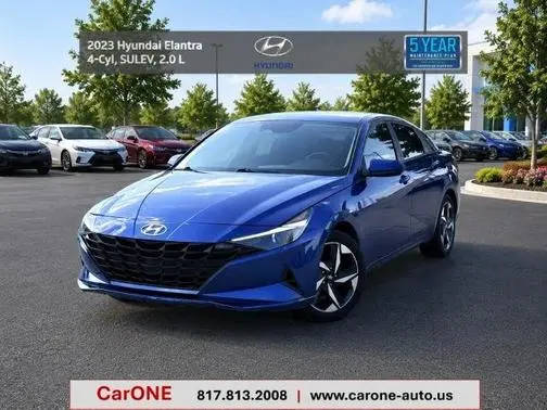 2023 Hyundai Elantra SEL FWD photo