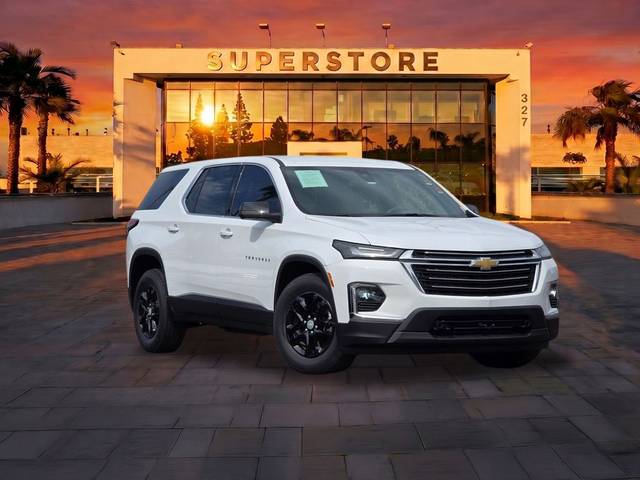 2022 Chevrolet Traverse LS FWD photo