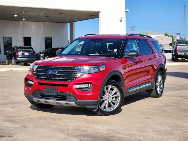 2022 Ford Explorer XLT RWD photo