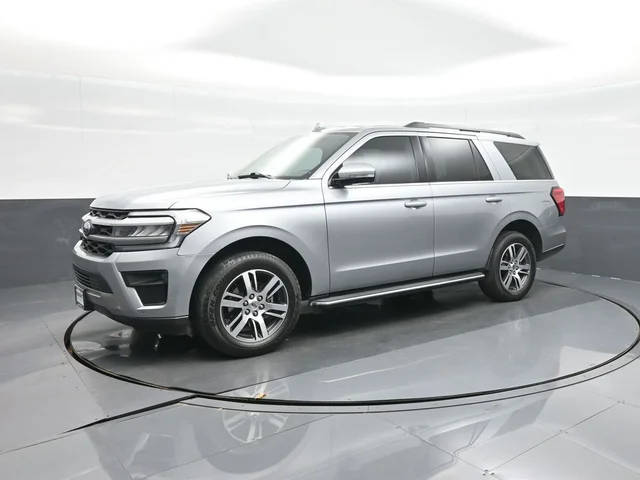2022 Ford Expedition XLT RWD photo