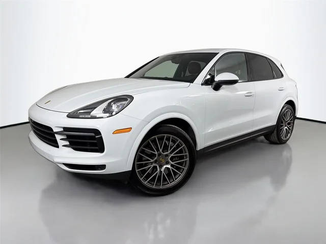 2023 Porsche Cayenne Platinum Edition AWD photo
