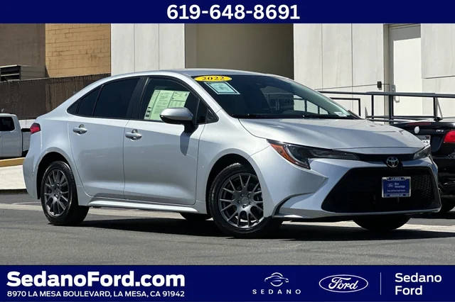 2022 Toyota Corolla LE FWD photo