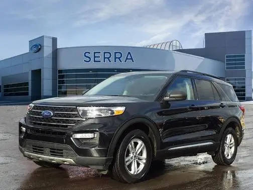 2022 Ford Explorer XLT 4WD photo