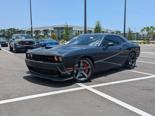 2018 Dodge Challenger SRT Hellcat RWD photo