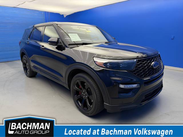 2022 Ford Explorer ST 4WD photo
