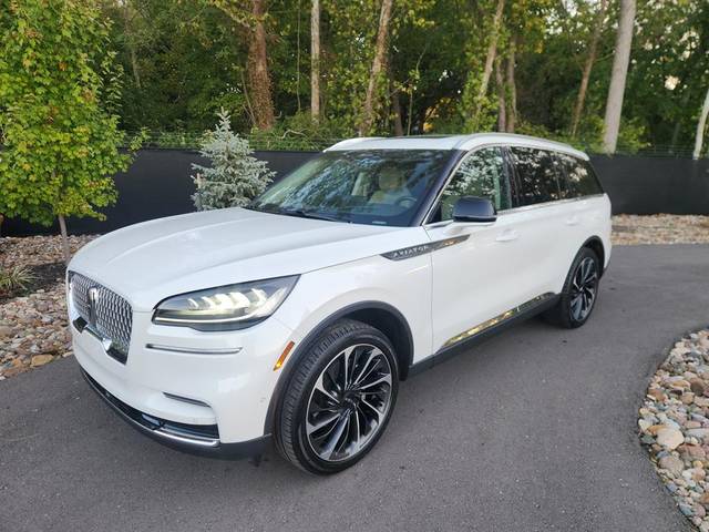 2022 Lincoln Aviator Reserve AWD photo