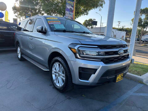 2022 Ford Expedition Max XLT 4WD photo