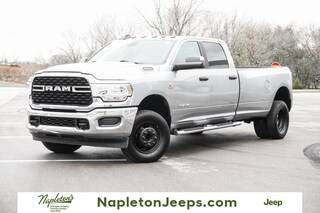 2022 Ram 3500 Big Horn 4WD photo