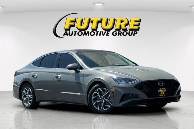 2022 Hyundai Sonata SEL FWD photo
