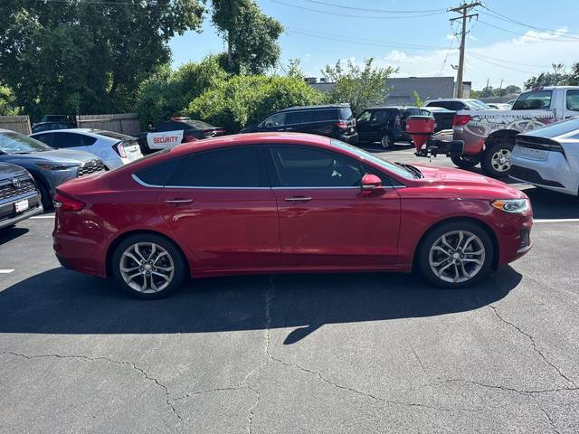 2020 Ford Fusion SEL FWD photo