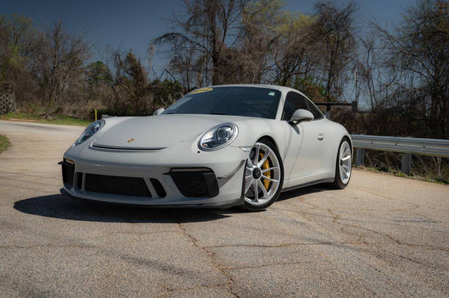 2018 Porsche 911 GT3 GT3 RWD photo