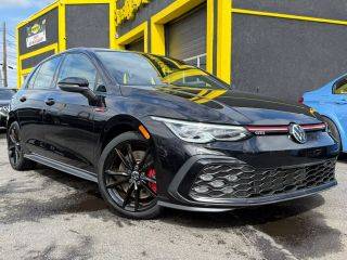 2022 Volkswagen Golf GTI SE FWD photo